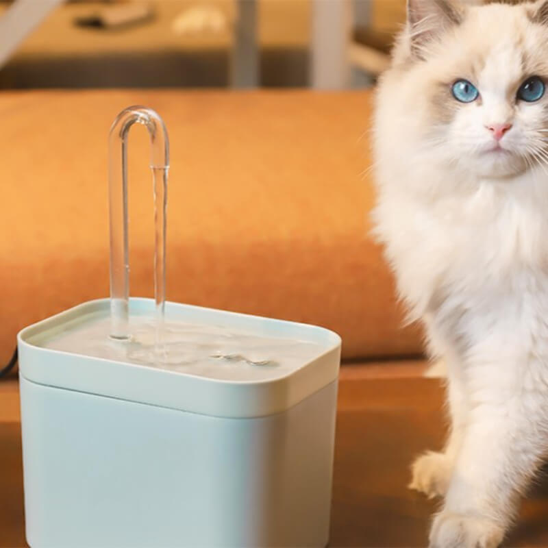 Elektrische waterfontein – drinkbak voor huisdieren 1,5L Užsisakykite Trendai.lt